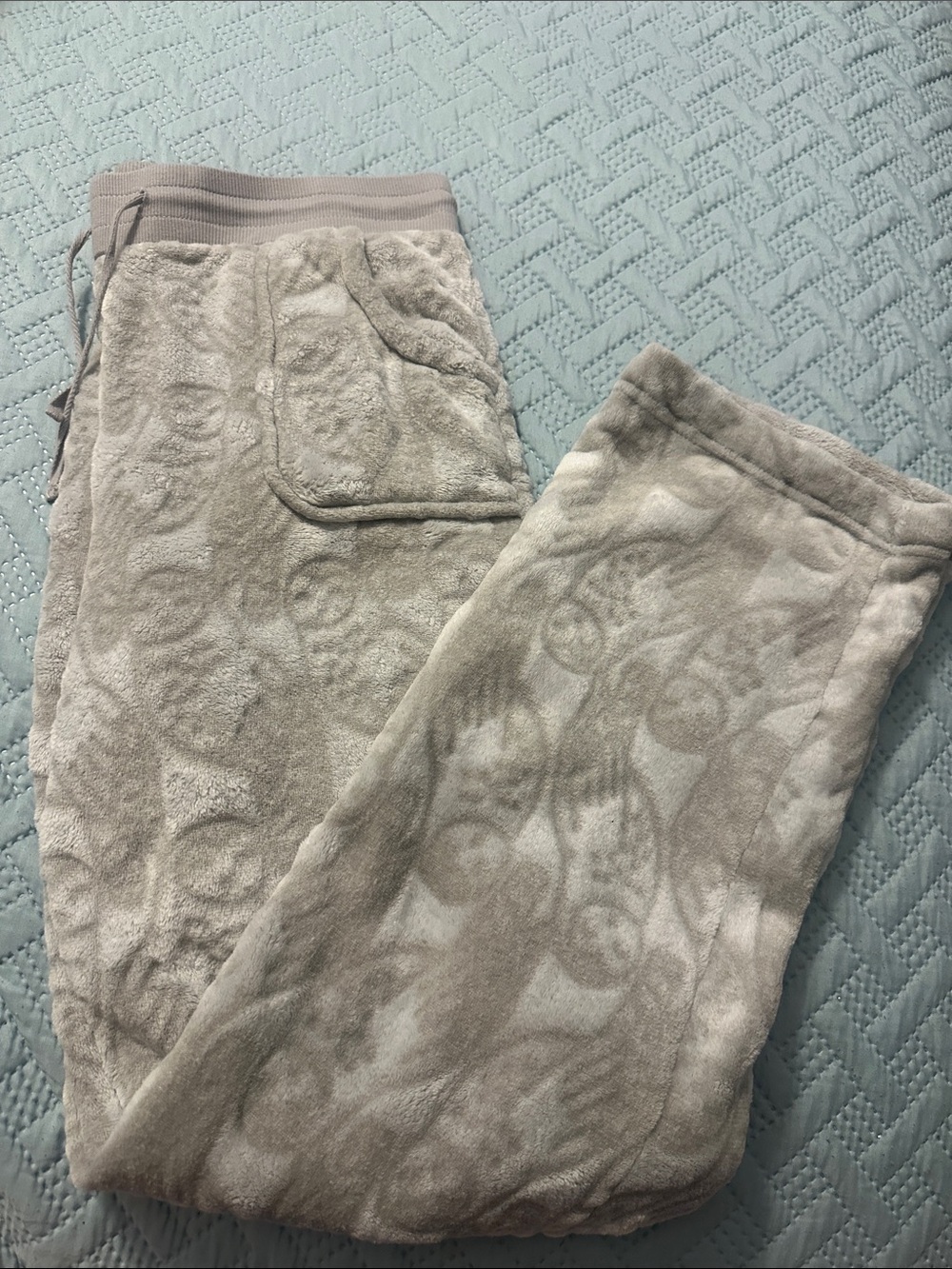 Vera Bradley Light Gray Plush Owl Drawstring PJ pants with Pockets sz medium